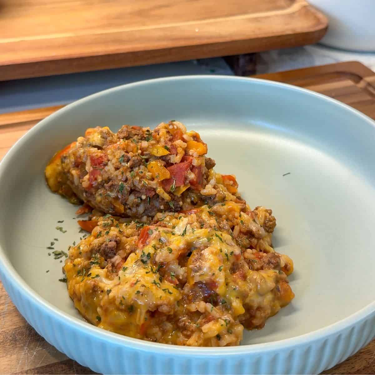 unstuffed pepper skillet on green plate, easy dinner recipe