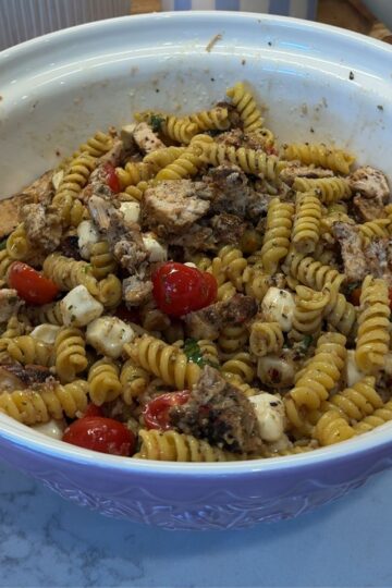 bruschetta chicken pasta salad in bowl