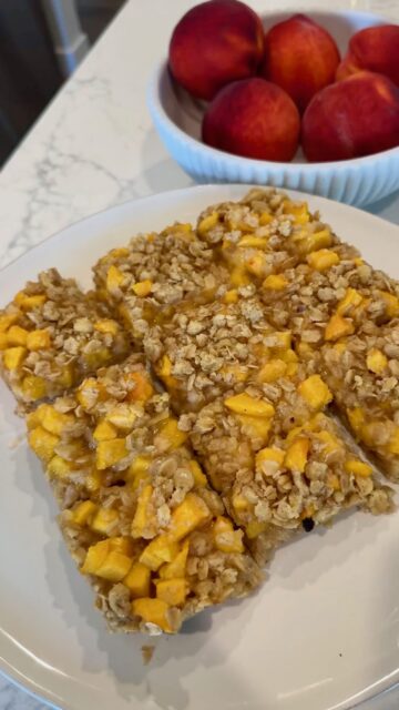 Peach Crumble Bars